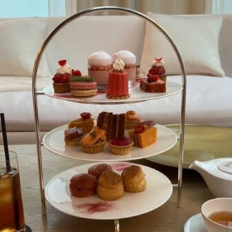 東京エディション虎ノ門の苺づくしアフタヌーンティーで春を先取り！